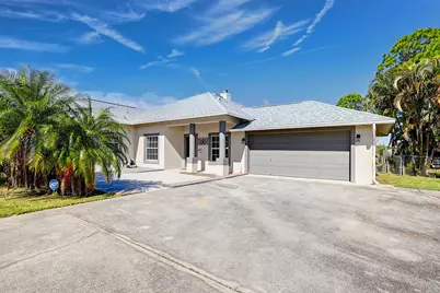256 SW Ridgecrest Drive, Port Saint Lucie, FL 34953 - Photo 9