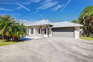 256 SW Ridgecrest Dr, Port Saint Lucie, FL 34953 - Photo 9