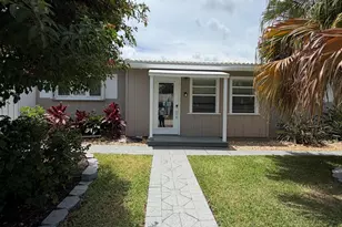 204 S Seacrest Cir, Delray Beach, FL 33444 - Photo 3