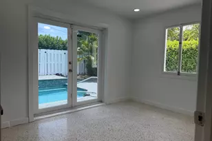 204 S Seacrest Cir, Delray Beach, FL 33444 - Photo 19