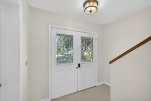 17137 Waterbend Dr, Jupiter, FL 33477 - Photo 3