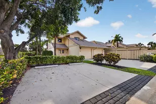 17137 Waterbend Dr, Jupiter, FL 33477 - Photo 37