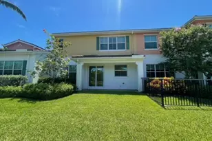 12885 Trevi Isle, Palm Beach Gardens, FL 33418 - Photo 29