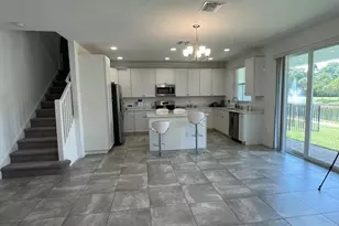 12885 Trevi Isle, Palm Beach Gardens, FL 33418 - Photo 23