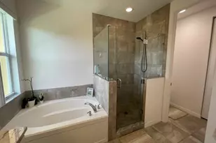 12885 Trevi Isle, Palm Beach Gardens, FL 33418 - Photo 15