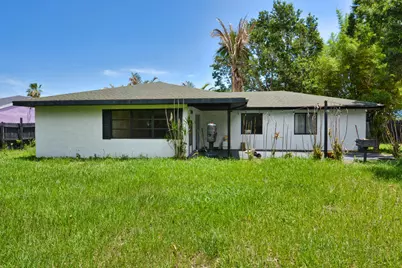 2117 SE East Dunbrooke Circle, Port Saint Lucie, FL 34952 - Photo 3