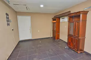 2117 SE East Dunbrooke Cir, Port Saint Lucie, FL 34952 - Photo 35
