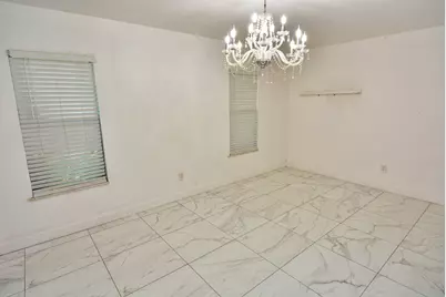 2117 SE East Dunbrooke Circle, Port Saint Lucie, FL 34952 - Photo 23