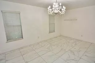 2117 SE East Dunbrooke Cir, Port Saint Lucie, FL 34952 - Photo 23
