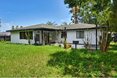 2117 SE East Dunbrooke Circle, Port Saint Lucie, FL 34952 - Photo 5