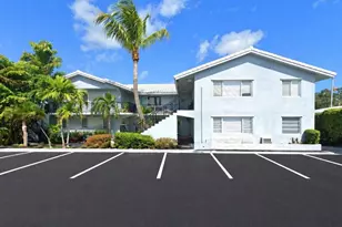 2837 NE 30th St, Fort Lauderdale, FL 33306 - Photo 1