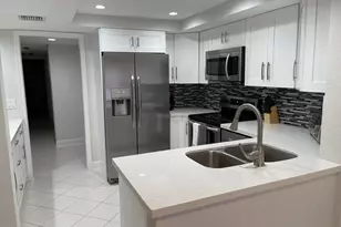 1660 12 Oaks Way, North Palm Beach, FL 33408 - Photo 3