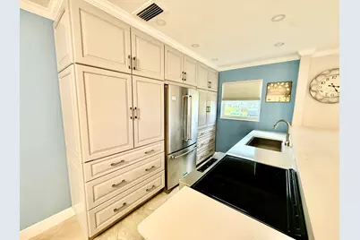 916 Savannas Point Drive #E, Fort Pierce, FL 34982 - Photo 5