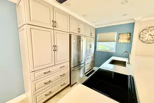 916 Savannas Point Dr, Fort Pierce, FL 34982 - Photo 5