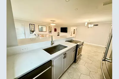 916 Savannas Point Drive #E, Fort Pierce, FL 34982 - Photo 11