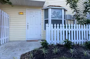 2879 NE 15th St, Pompano Beach, FL 33062 - Photo 3