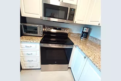 7260 Kinghurst Drive #406, Delray Beach, FL 33446 - Photo 9