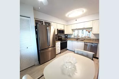 7260 Kinghurst Drive #406, Delray Beach, FL 33446 - Photo 5