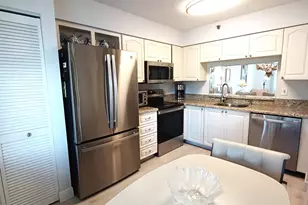 7260 Kinghurst Dr, Delray Beach, FL 33446 - Photo 5