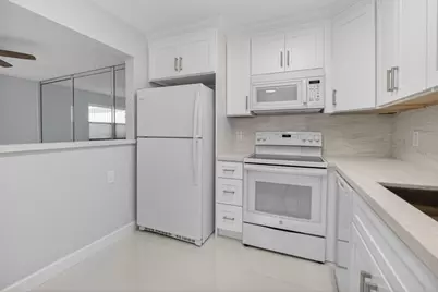 11 Brittany A, Delray Beach, FL 33446 - Photo 15