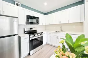 1490 NW 43rd Ave, Lauderhill, FL 33313 - Photo 9