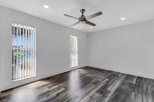 8555 SW 1st Pl, Coral Springs, FL 33071 - Photo 33
