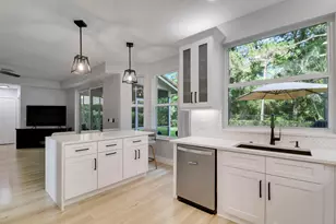 184 Bent Tree Dr, Palm Beach Gardens, FL 33418 - Photo 9