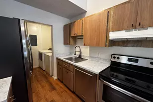 3831 SW 69th Ave, Miramar, FL 33023 - Photo 11