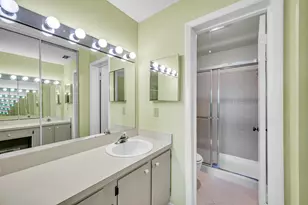 3123 Carambola Cir S, Coconut Creek, FL 33066 - Photo 23
