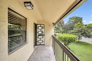 3123 Carambola Cir S, Coconut Creek, FL 33066 - Photo 33