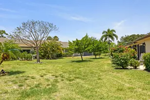 22 Ridge Pointe Dr, Boynton Beach, FL 33435 - Photo 17