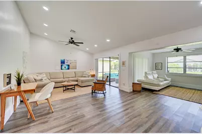 2756 Carnation Court, Delray Beach, FL 33445 - Photo 5