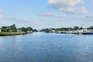 725 Hummingbird Way, North Palm Beach, FL 33408 - Photo 27