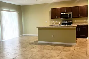 5234 Oakland Lake Cir, Fort Pierce, FL 34951 - Photo 3