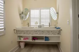 506 N Lakeside Dr, Lake Worth Beach, FL 33460 - Photo 15