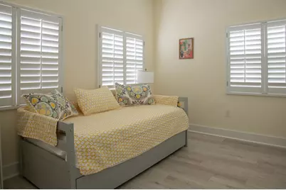 506 N Lakeside Drive, Lake Worth Beach, FL 33460 - Photo 17