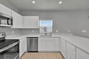 102 Pummelo Pl, Fort Pierce, FL 34981 - Photo 7