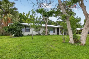 941 SE Atlantus Ave, Port Saint Lucie, FL 34983 - Photo 39