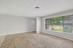 941 SE Atlantus Ave, Port Saint Lucie, FL 34983 - Photo 43