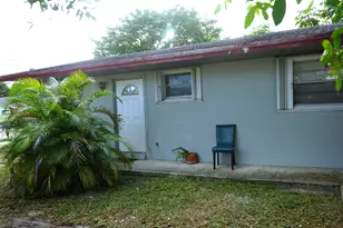 1957 Liberty St, Hollywood, FL 33020 - Photo 9