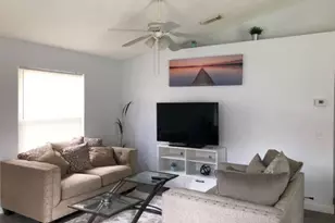 2812 Stoneway Ln, Fort Pierce, FL 34982 - Photo 3