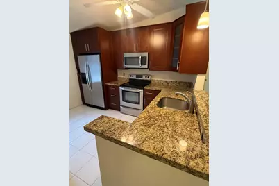 18528 Hidden Way, Boca Raton, FL 33496 - Photo 7