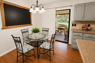 6518 SE Held Ct, Stuart, FL 34997 - Photo 7
