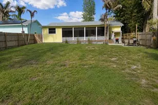 6518 SE Held Ct, Stuart, FL 34997 - Photo 23