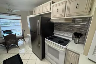 13731 Flora Pl, Delray Beach, FL 33484 - Photo 3
