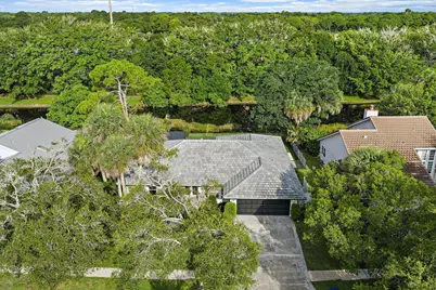 18169 Lake Bend Drive, Jupiter, FL 33458 - Photo 3