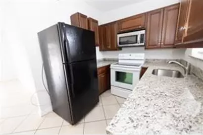 2900 NW 5th Court, Fort Lauderdale, FL 33311 - Photo 21