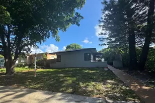 1927 Funston St, Hollywood, FL 33020 - Photo 11