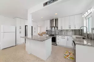 245 SW 5th St, Dania Beach, FL 33004 - Photo 5