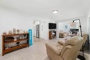 245 SW 5th St, Dania Beach, FL 33004 - Photo 13